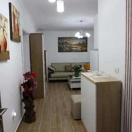 Amelia Apartment